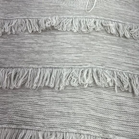 Anthropologie Sunday In Brooklyn Medium M Gray Fringe Lace Pullover Sweater Top - Picture 3 of 5